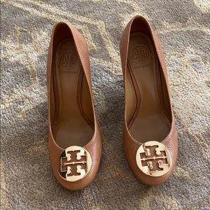 Tory Burch Sophie wedge